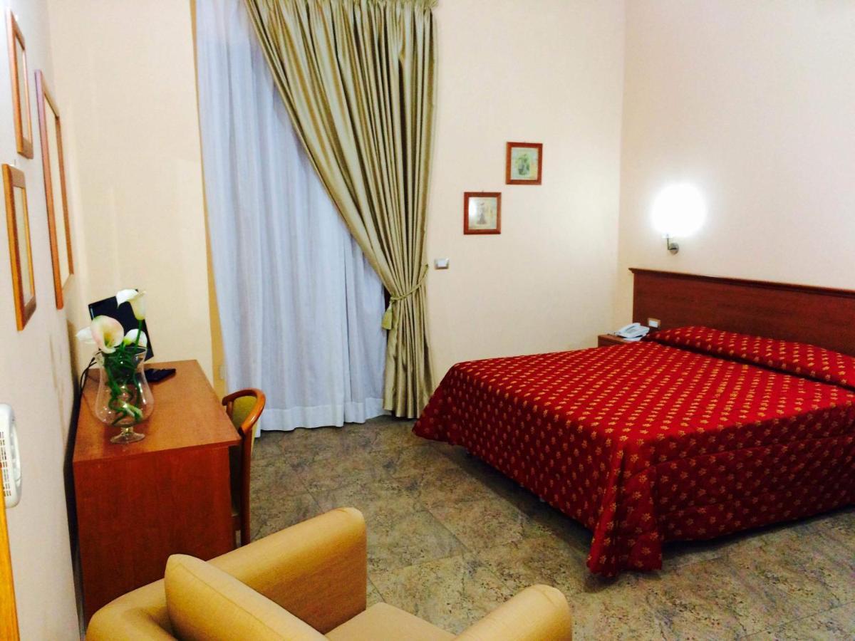 Grand Hotel Stella Maris Italia Palmi Szoba fotó